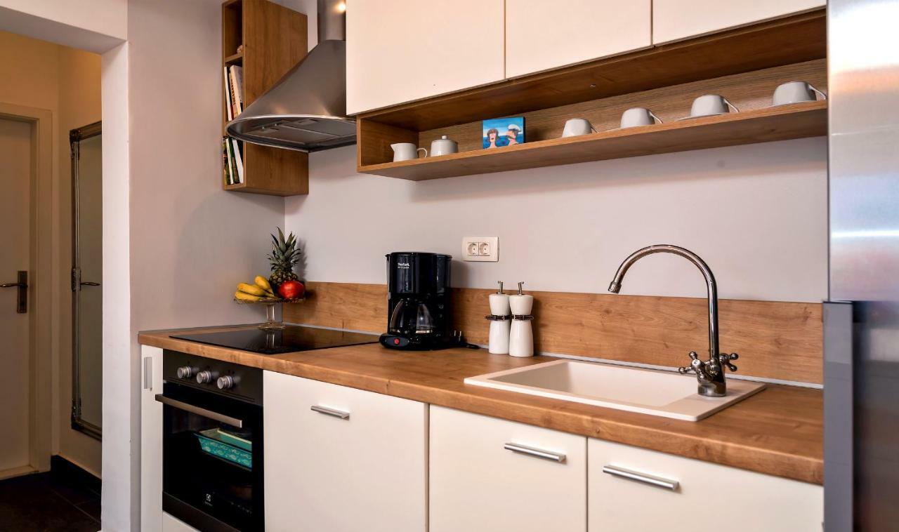 Casa Katalina Appartement Komiža Buitenkant foto