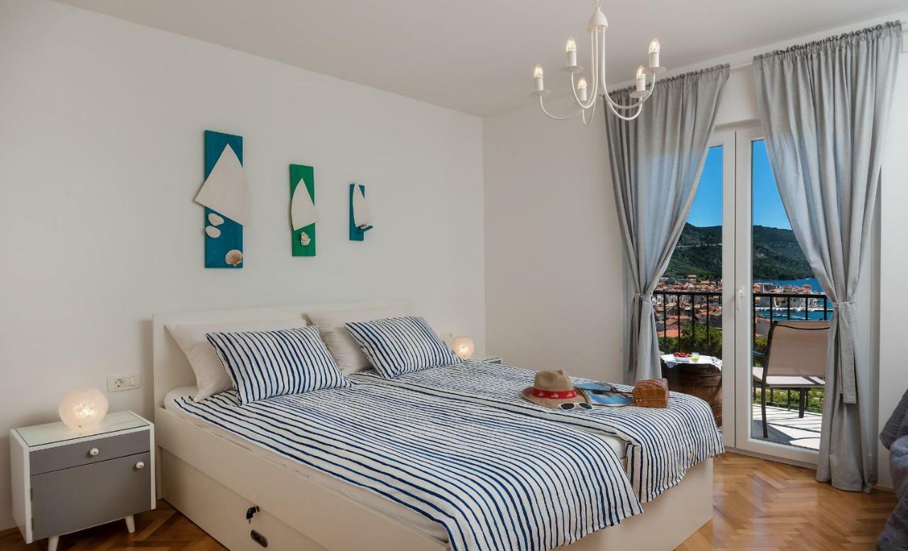 Casa Katalina Appartement Komiža Buitenkant foto